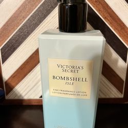 *NEW* VS Bombshell isle Lotion