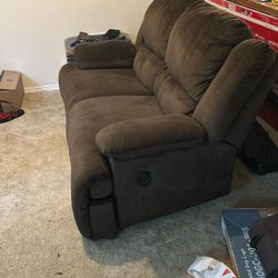 2 Seat Reclining Couch