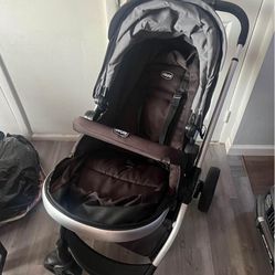 Stroller And Replacement Seat 