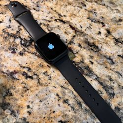 Apple Watch Series 5 