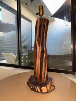 Vintage Handcrafted Natural Manzanita Wood Table Lamp – 17” Tall
