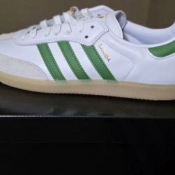 NEW Adidas Samba ADV size 9.5 Mens