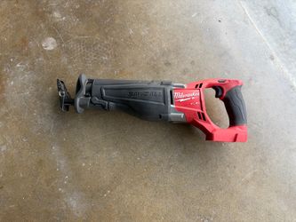 Milwaukee M18 fuel sawzall