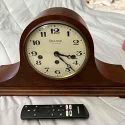 Bulova Westminster Mantle Clock Ex Cond