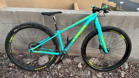 Trek Superfly Size Small