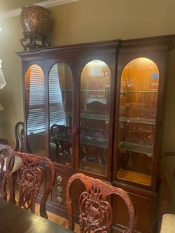 Mahogany dining room table and hutch