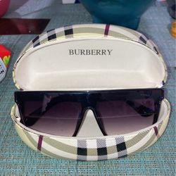 BURBERRY Sunglasses 