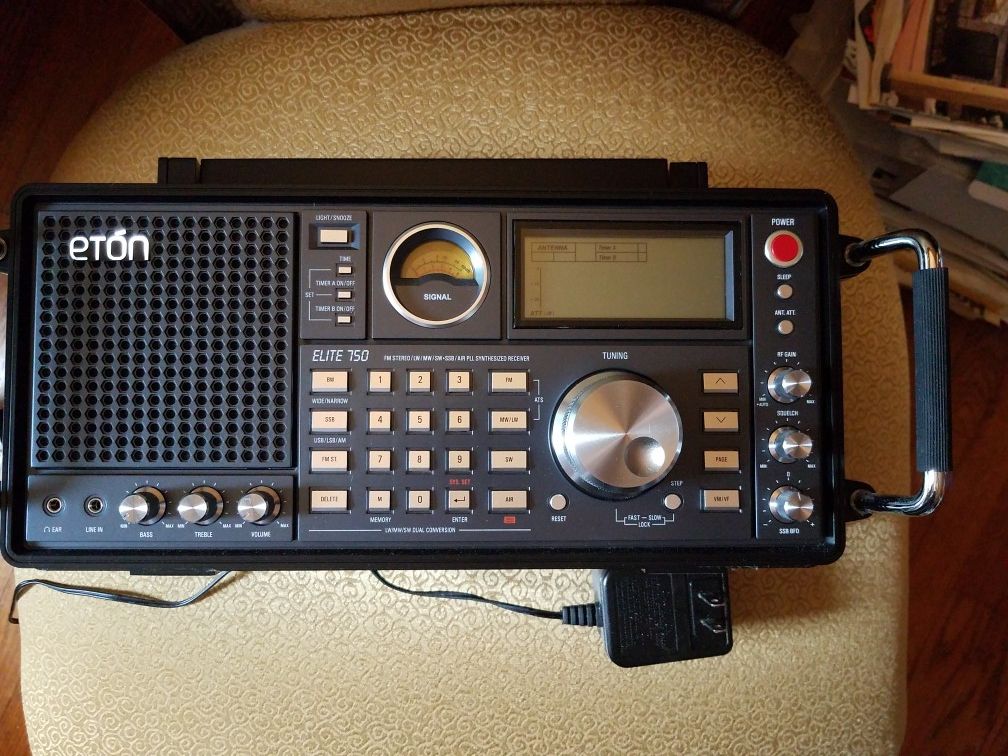 Eton Elite 750 Shortwave Radio