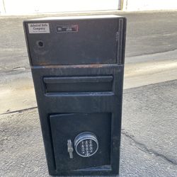 Safe Deposit & Safe