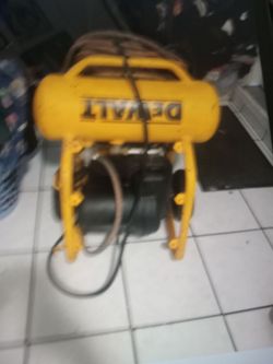 Air compressor