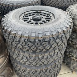 32x10-15 On Beadlocks For Canam Can Am Maverick