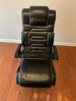 GAMING CHAIR