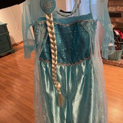 Elsa’s dress size 4/5 