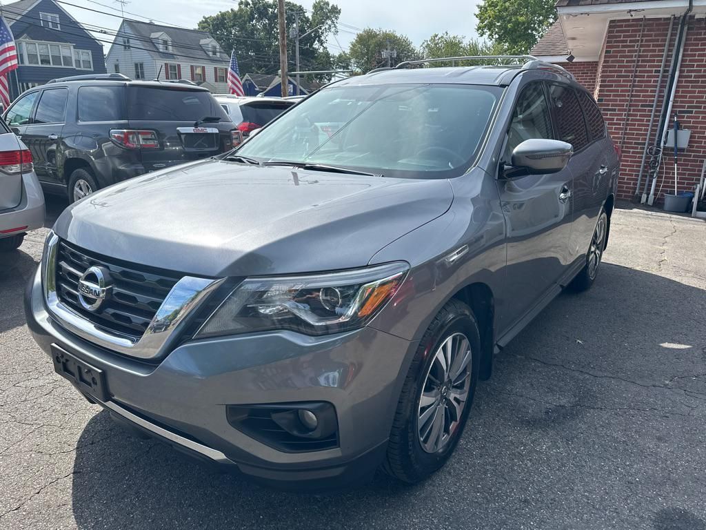 2017 Nissan Pathfinder