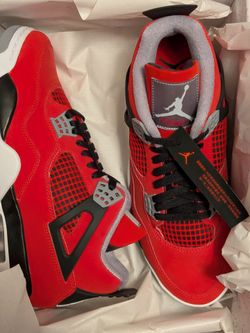Jordan 4 Toro Bravo