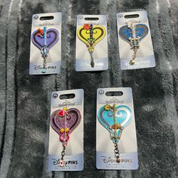 Disney Kingdom Hearts 2026 Keyblade Pins
