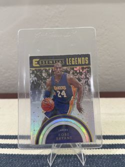 Kobe Bryant Essential Legends Basketball Card