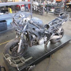 PARTED OUT - 1999 97-07 Yamaha YZF600R YZF600 Thundercat - Motorcycle parts - 015882