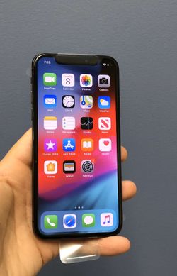 iPhone X 64GB Factory Unlocked