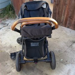 Nuna Used But Has A Lot Of Life Still Accepting Offers 