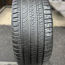 285-45-22 Pirelli Pzero