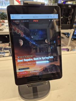 128GB iPad Mini 4, Wi-Fi Only + New Battery DLXQCT6GHKJ $140.00
