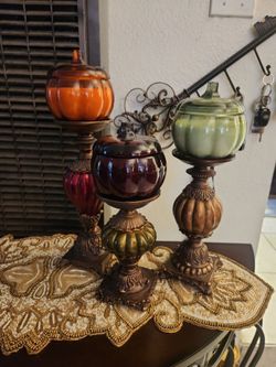 HOME INTERIOR CANDELEROS CON 3 VELAS DE COLORES
