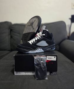 Air Jordan Black Metallic "Reimagined"