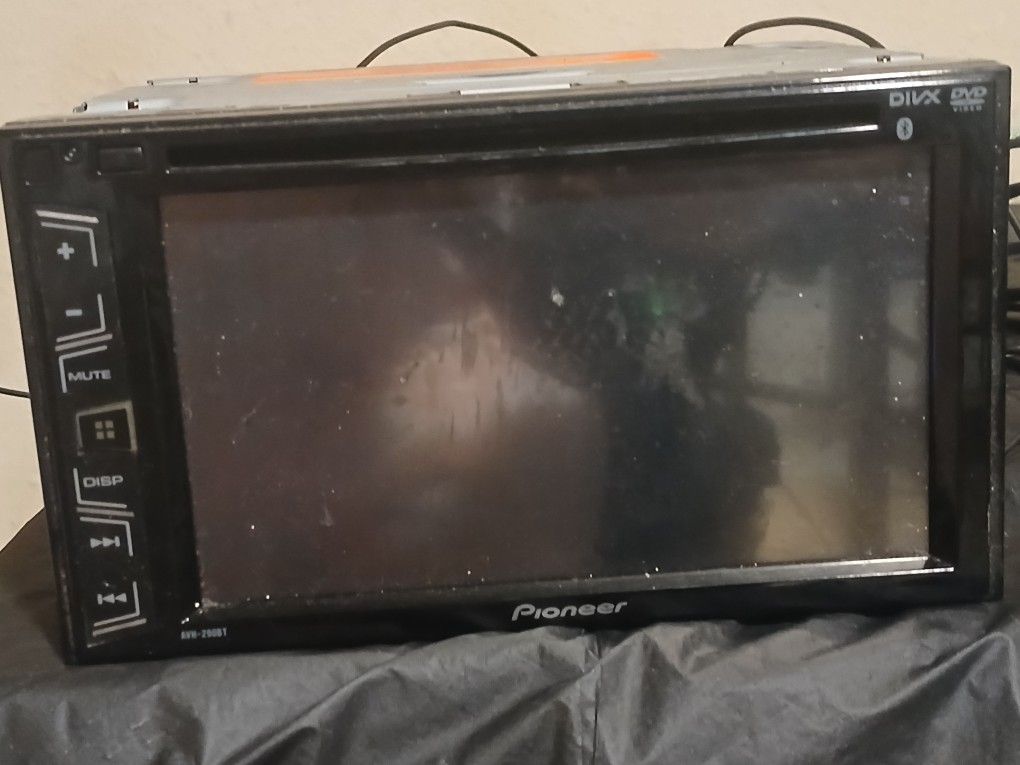 Pioneer Touch Screen/Bluetooth Radio