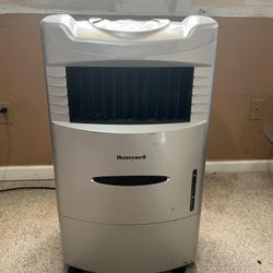 Honeywell Indoor Evaporative Cooler 