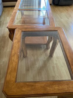 Coffee table set of 3 1 Big coffee table 39 1/2” L 20” H 29” W  2 Side table  24” H 29” L 23” W