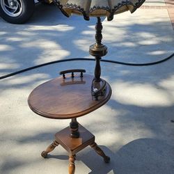 Antique table lamp with light