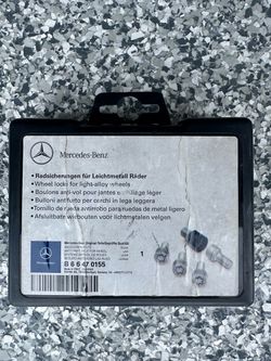 Mercedes Benz OEM Wheel Locks