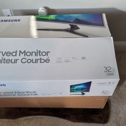 Curved Monitor, 32in Samsung 