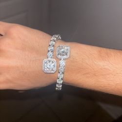 Diamond Test Approved Moissanite Curve Tennis Bracelet 