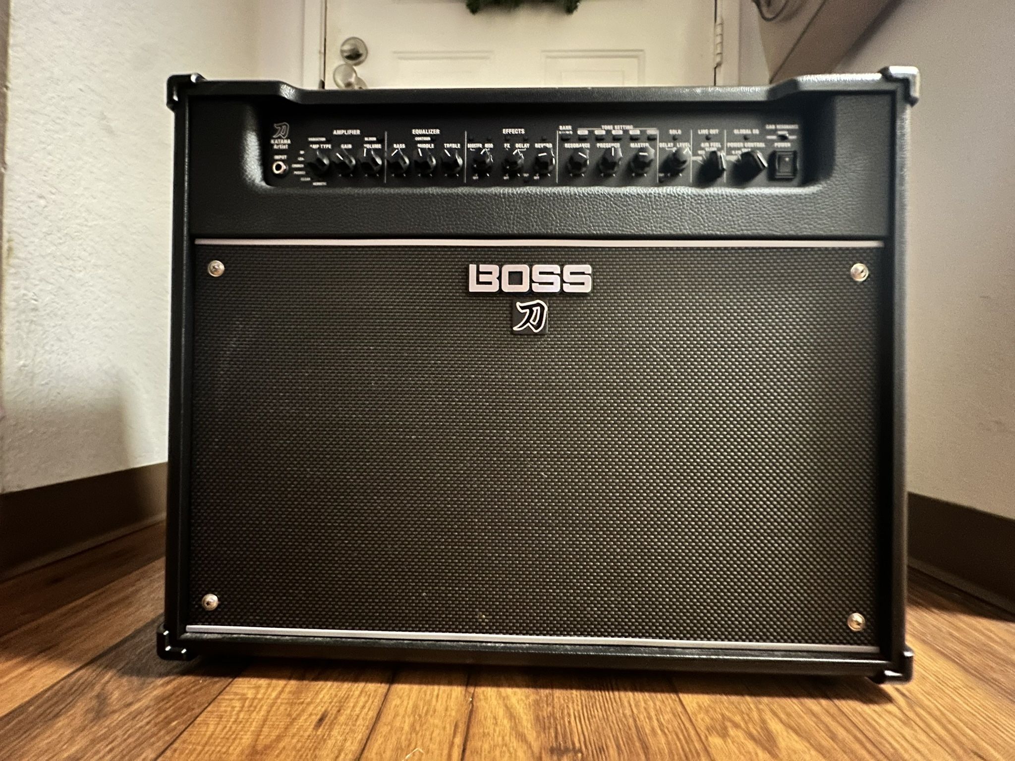 Boss Katana Artist Gen 3 1 x 12-inch 100-watt Combo Amplifier