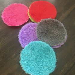 Fuzzy Little Reading Time Circles