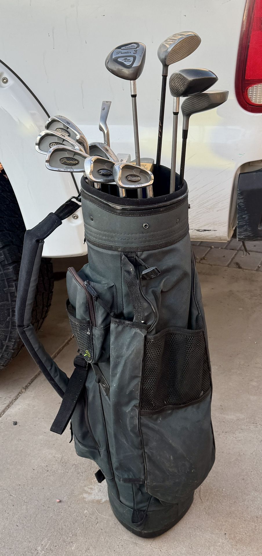 Premier Golf Clubs And Bag
