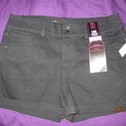 NWT No Boundaries Black Shorts