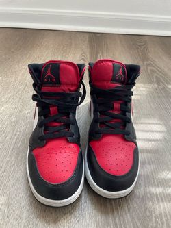 Air Jordan 1 Mid Bred Toe GS Size 7Y  Black Gym Red White Chicago Youth Mens 7 Womens 8.5