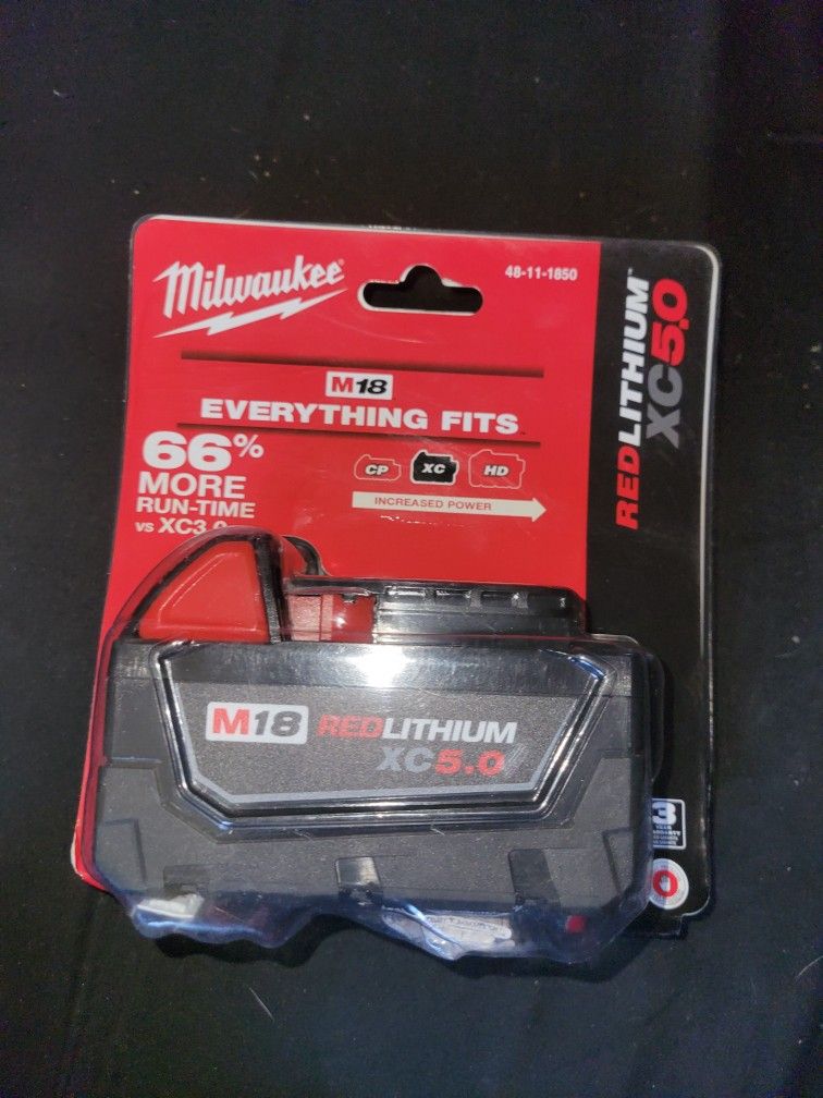 Milwaukee Battery