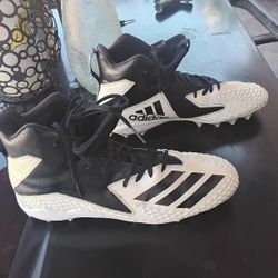 Adidas Size 12 Cleatsx