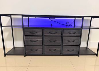 🖤 TV Stand / Entertainment Center – $80