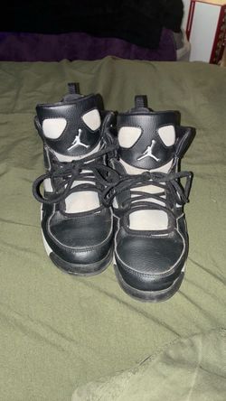 Jordan’s black and white mid