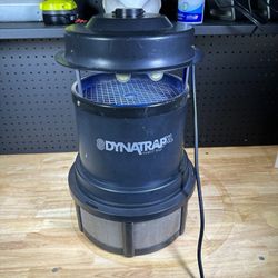 DynaTrap XL Insect Trap Model DT2000XL Mosquito Fly Killer UV Light Black