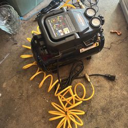 MCGRAW 3 Gallon Hotdog Air Compressor 1/3 HP 110 PSI Low Profile Oil-Free 120V