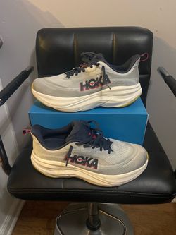 Hoka Sky flow Size 9.5D Men’s $95