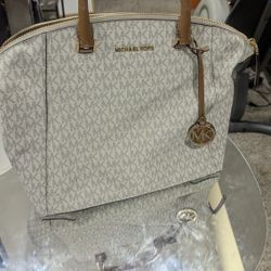 Brand-new Michael Kors Handbag 