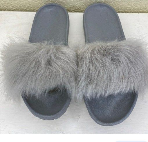 Sandals UGG Size 8