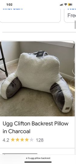 Ugg pillow 